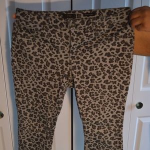Gray Cheetah Print Skinny Jeans